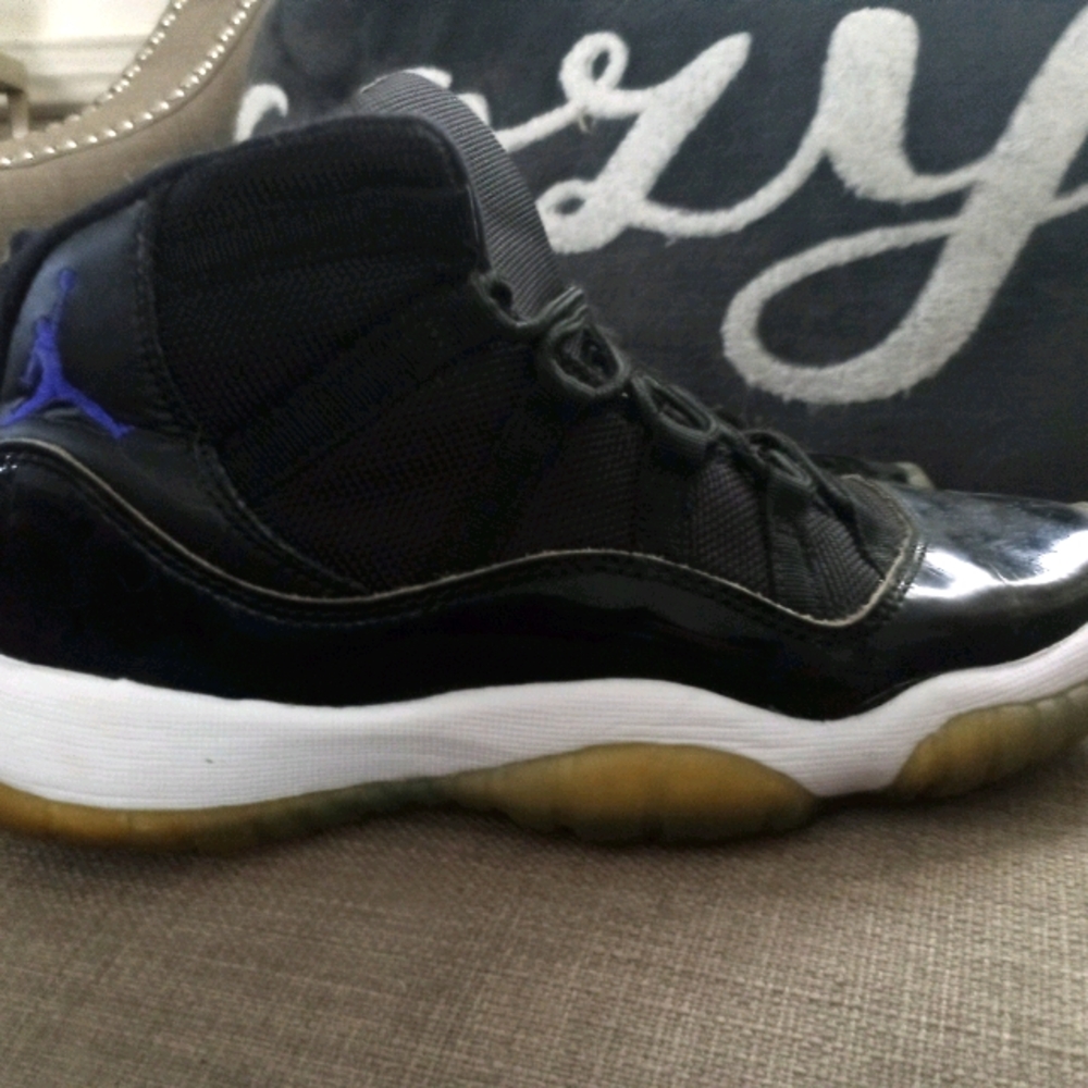 COPY - Jordan 11 Space Jams